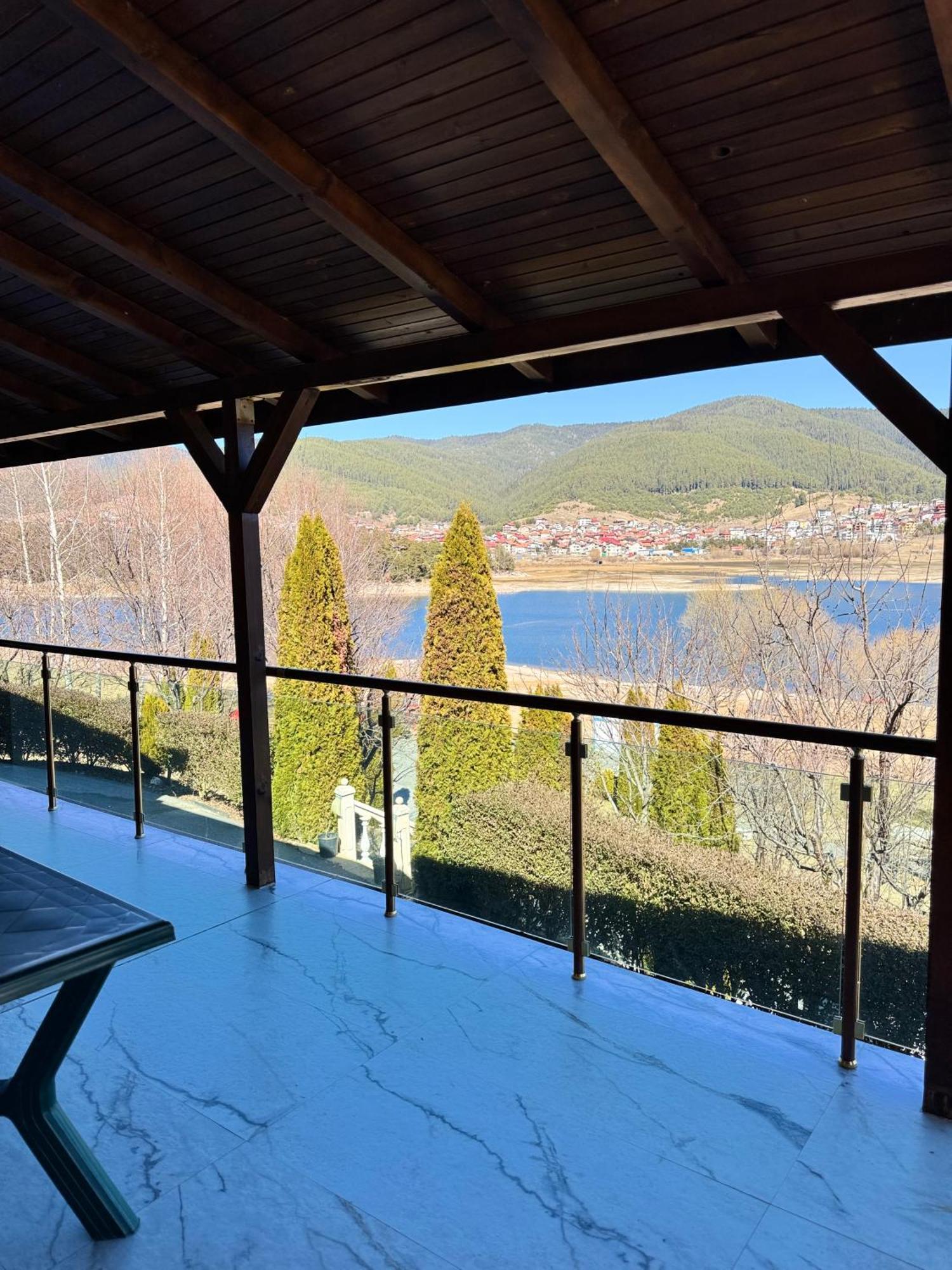Vip Complex Otel Sarnitsa Dış mekan fotoğraf
