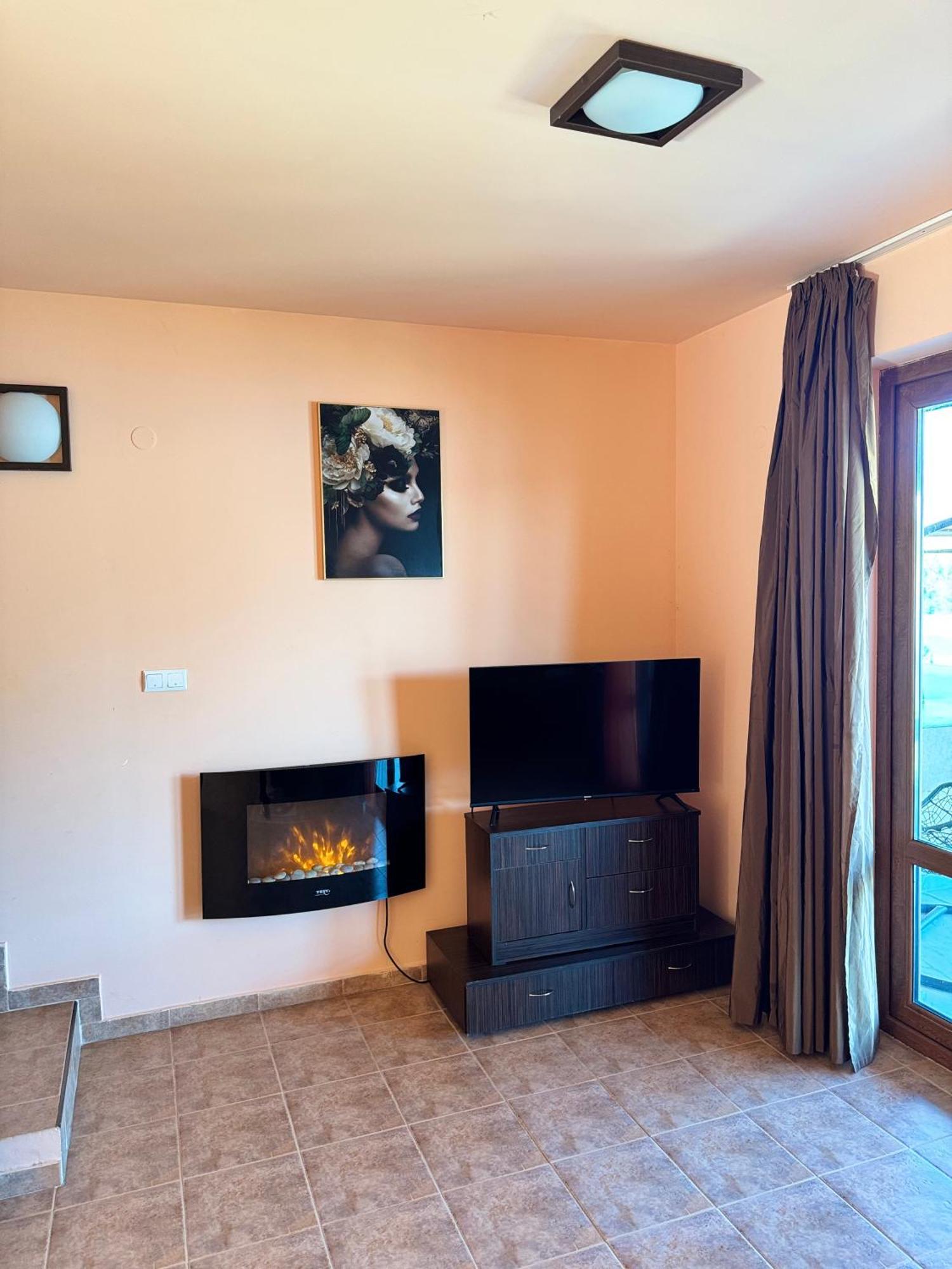 Vip Complex Otel Sarnitsa Dış mekan fotoğraf