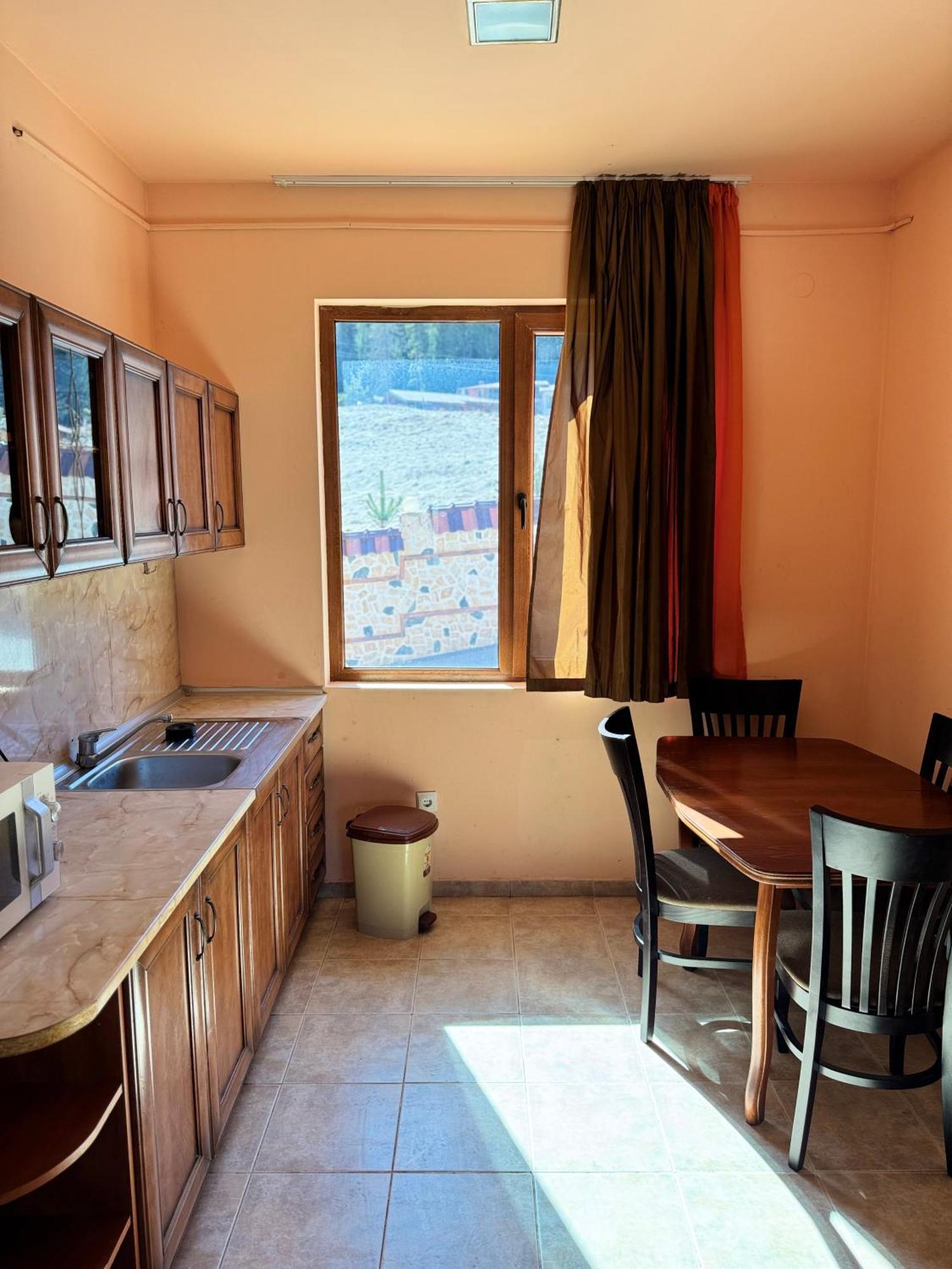 Vip Complex Otel Sarnitsa Dış mekan fotoğraf