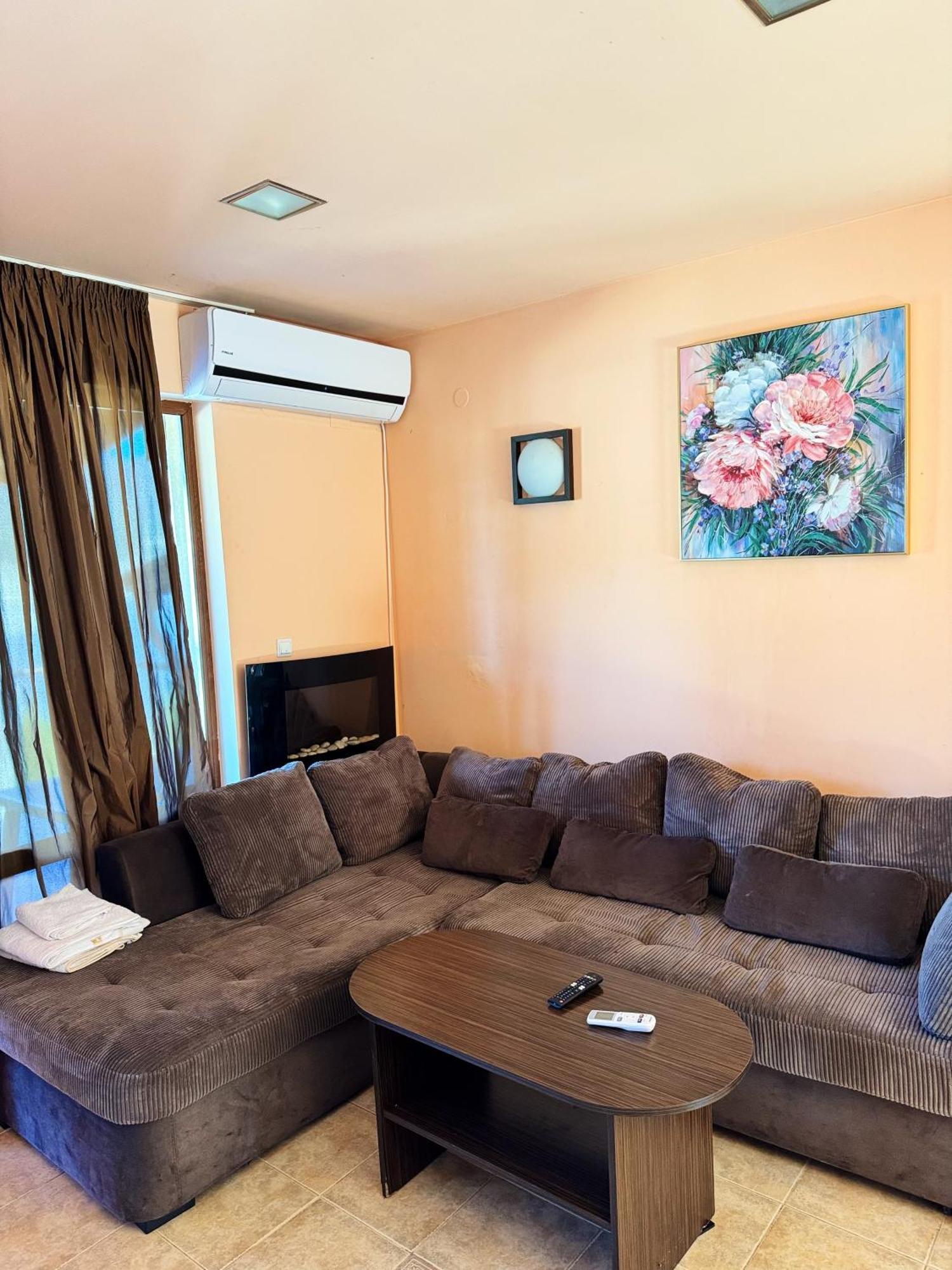 Vip Complex Otel Sarnitsa Dış mekan fotoğraf
