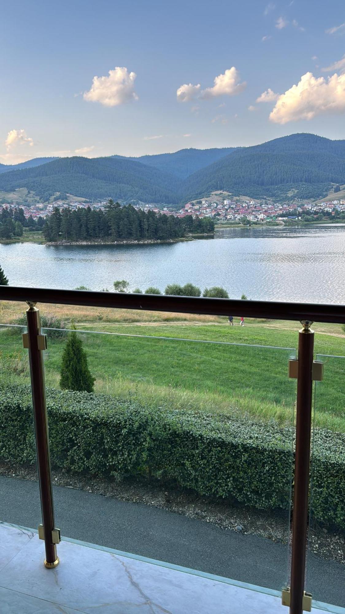 Vip Complex Otel Sarnitsa Dış mekan fotoğraf